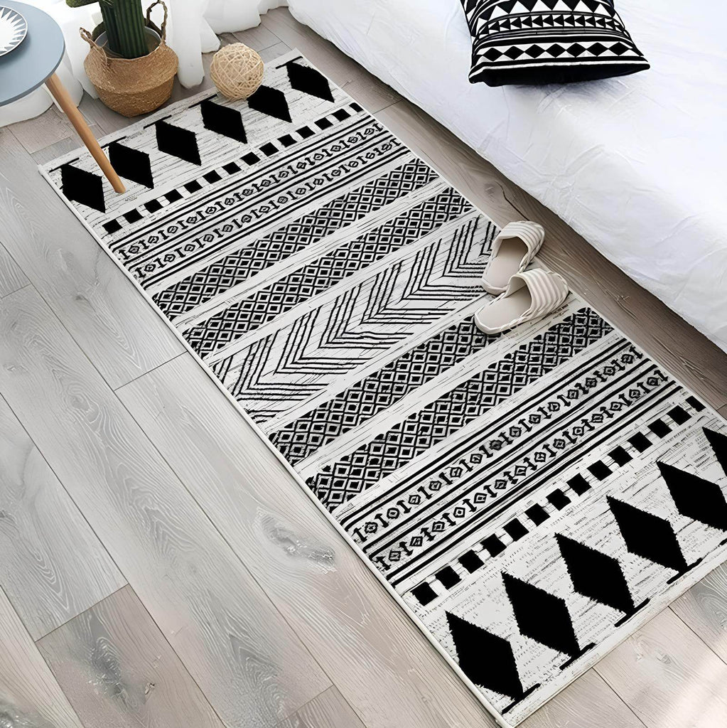 Black and White Boho Rug - Casaria